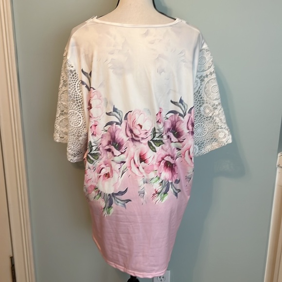 SHEIN Blouse - Picture 3 of 3